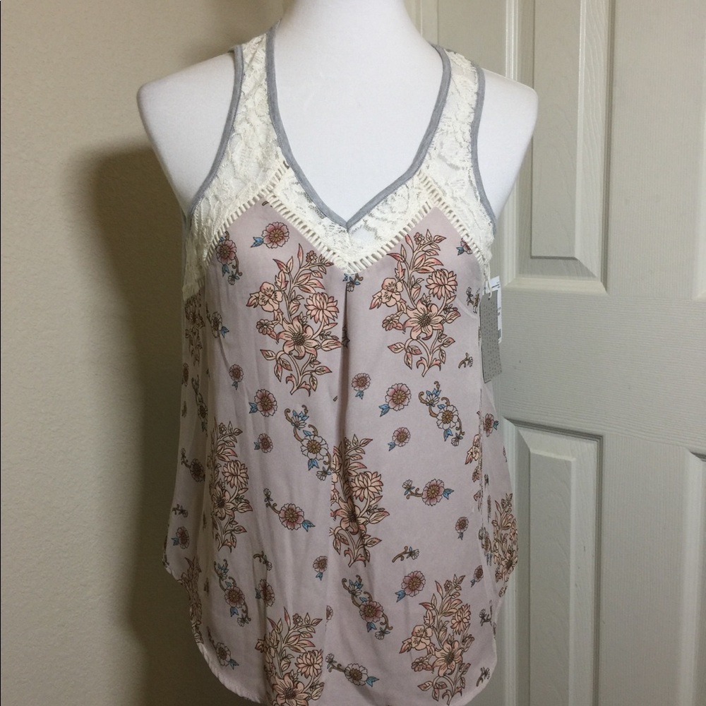 Hint of Mint jr sleeveless top Size small